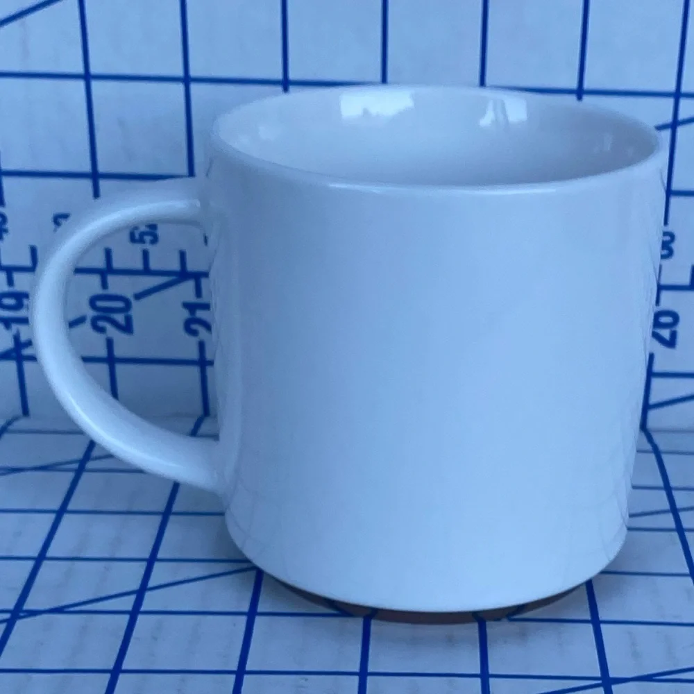 Williams Sonoma “B” Monogram Mug White/Gold